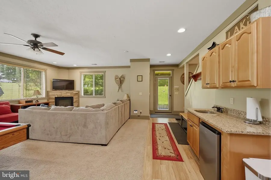 110 Northlake Dr, McHenry, MD 21541 - #3