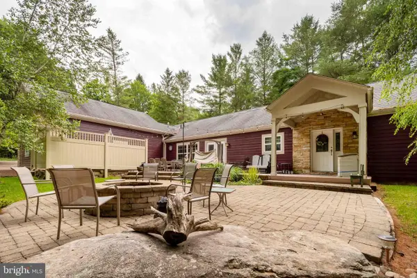 37 Skippers Point Rd, OAKLAND, MD 21550