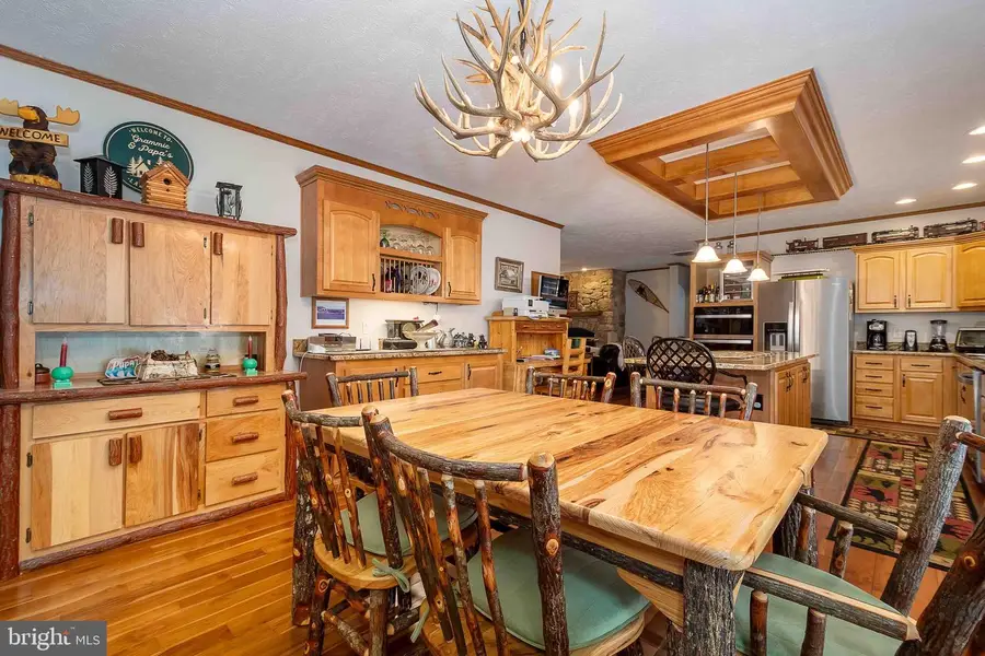 37 Skippers Point Rd, Oakland, MD 21550 - #3