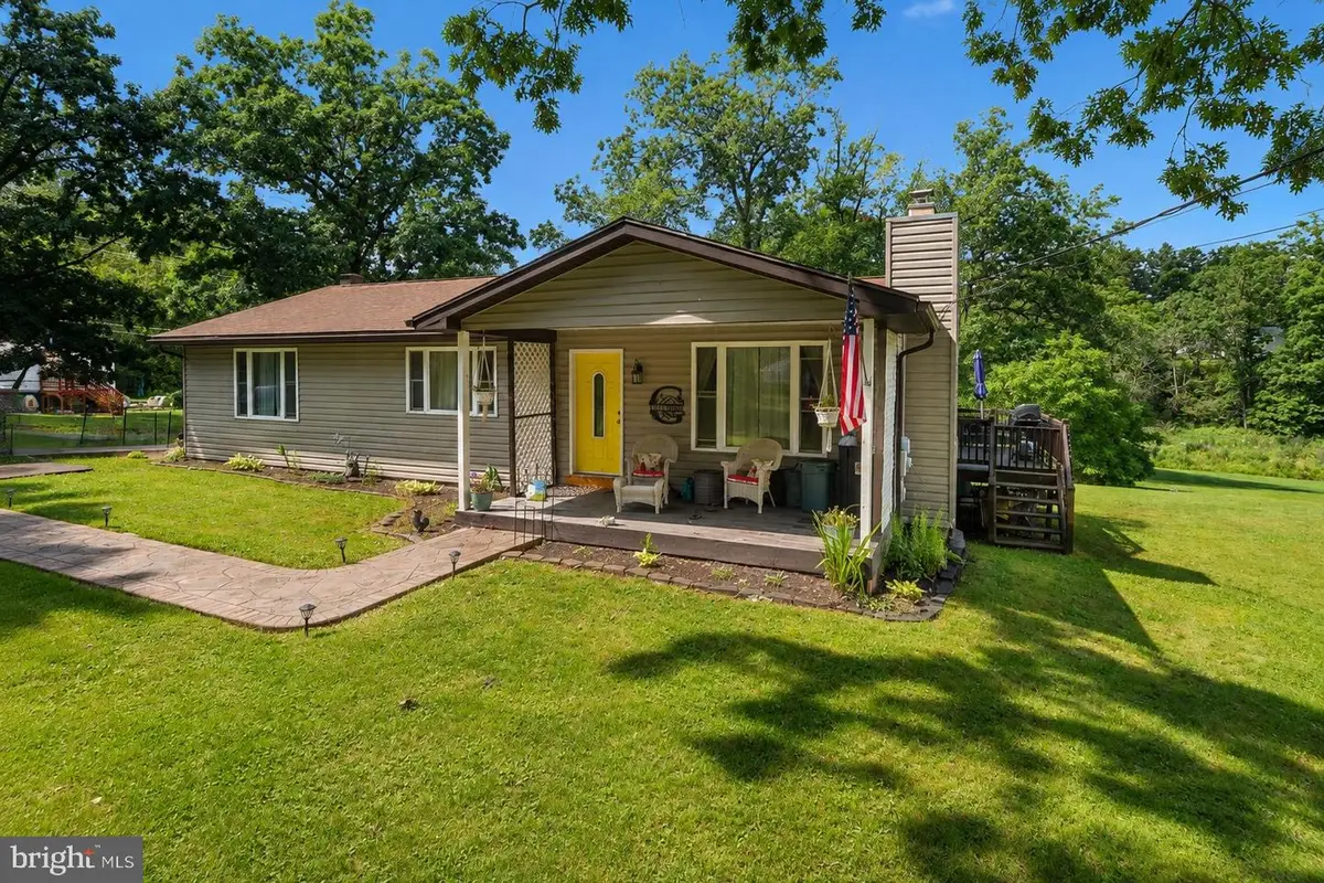104 D Street, Mountain Lake Park, MD 21550 - #1