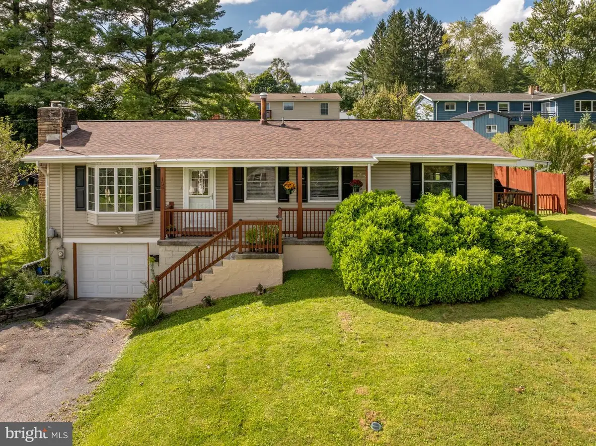 139 S Oakhall Dr, Oakland, MD 21550 - #1