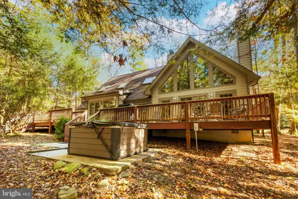 1019 Lake Shore Dr, OAKLAND, MD 21550