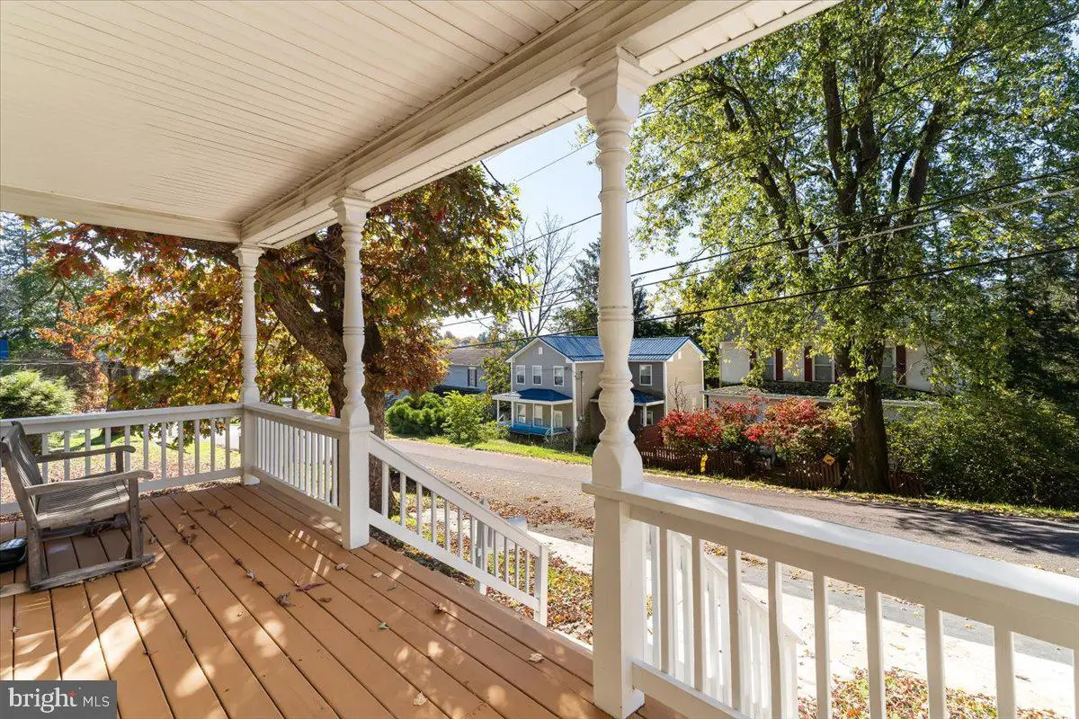16 E Pennington St E, Oakland, MD 21550 - #1