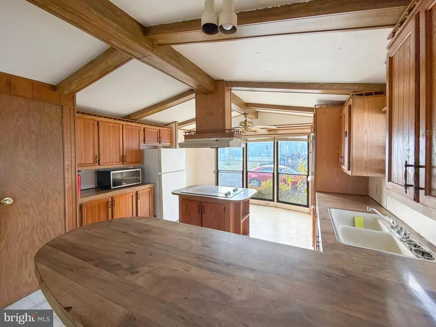 1143 Chipper Dr, Edgewood, MD 21040 - Image #2