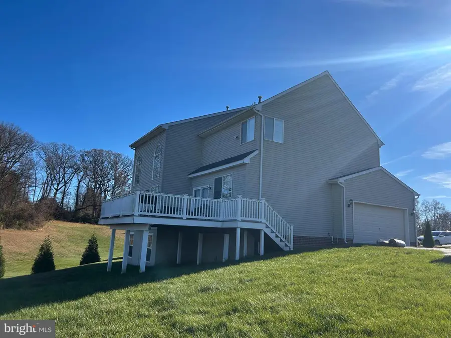 1700 N Laura Ct, Jarrettsville, MD 21084 - Image #2