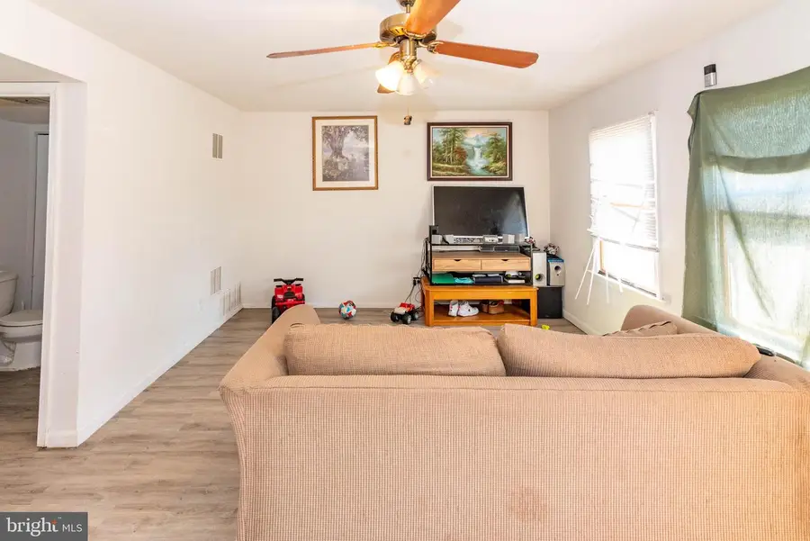 1573 Charlestown Dr, Edgewood, MD 21040 - #2