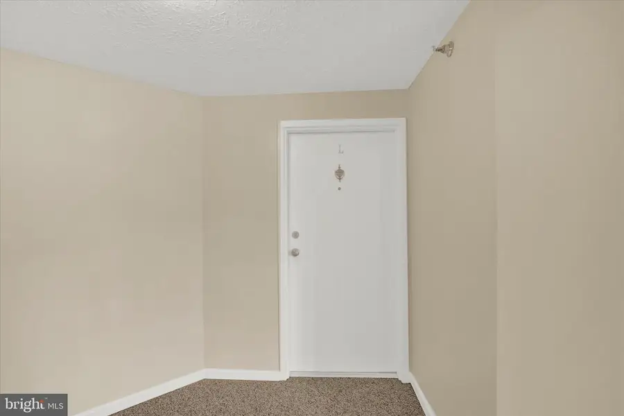 200 Oak Leaf Cir #200-l, Abingdon, MD 21009 - #2