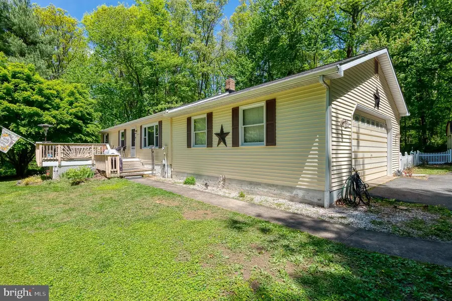 3919 Emrick Ln, Jarrettsville, MD 21084 - #3