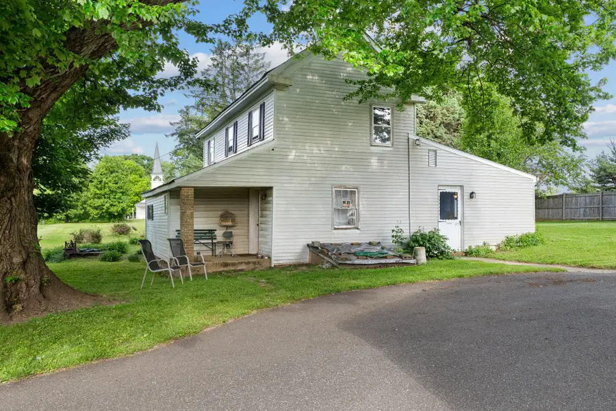 3335 Charles St, Fallston, MD 21047 - #2