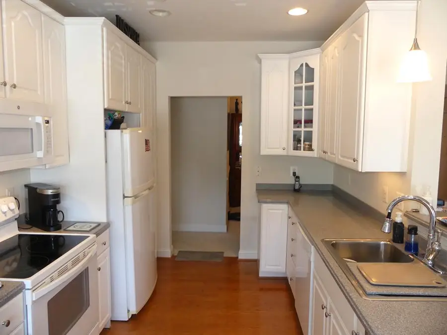 305 Tiree Ct #201, Abingdon, MD 21009 - #2