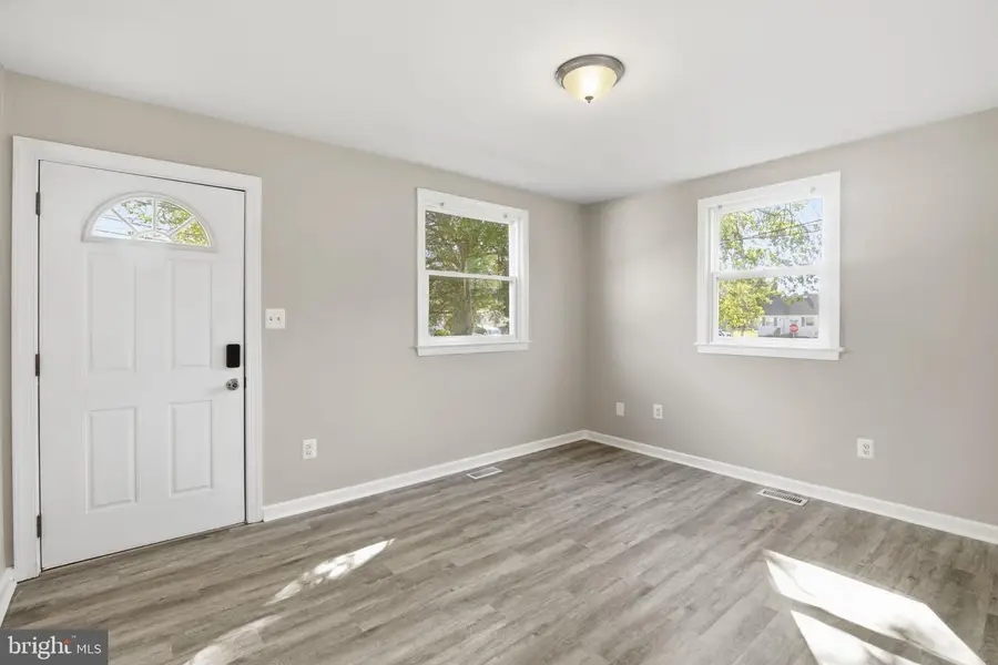 166 Bannister Ave, Aberdeen, MD 21001 - #2