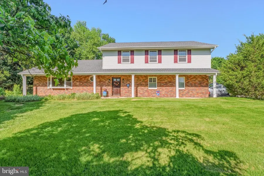 2504 Burgundy Dr, Fallston, MD 21047 - #2