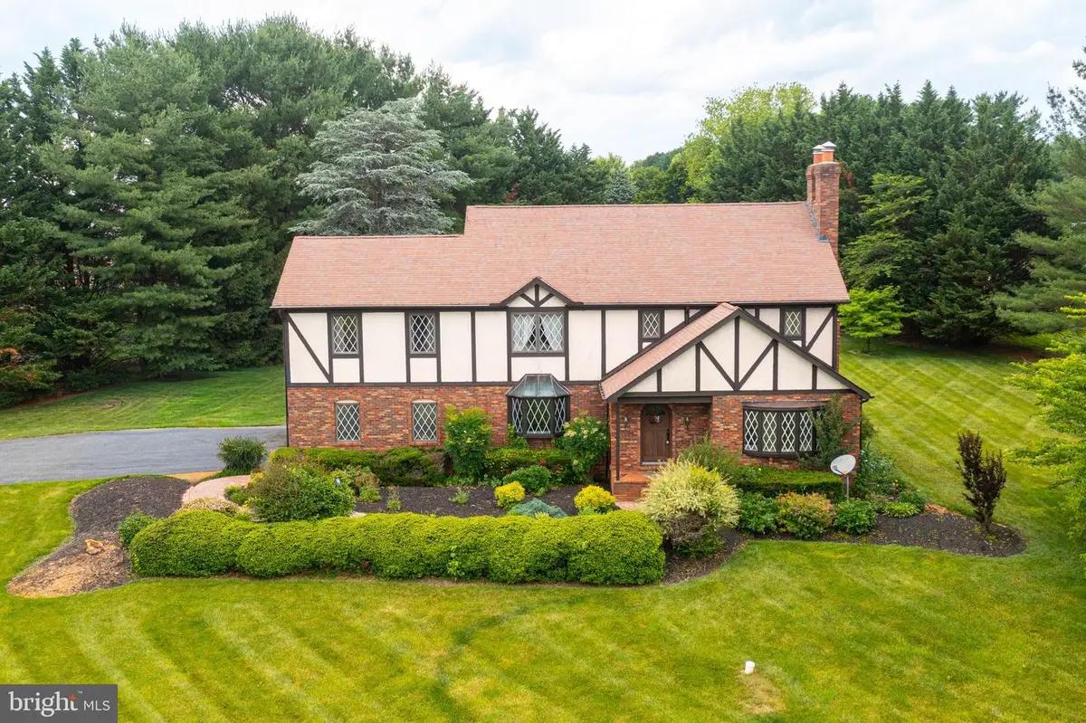 2300 Kings Arms Dr, Fallston, MD 21047 - #1