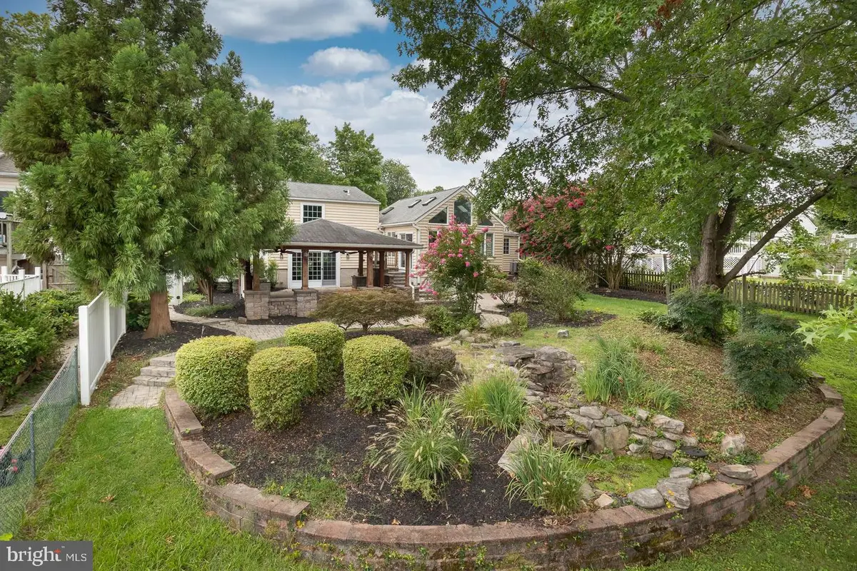 737 Shore Dr, Joppa, MD 21085 - #1