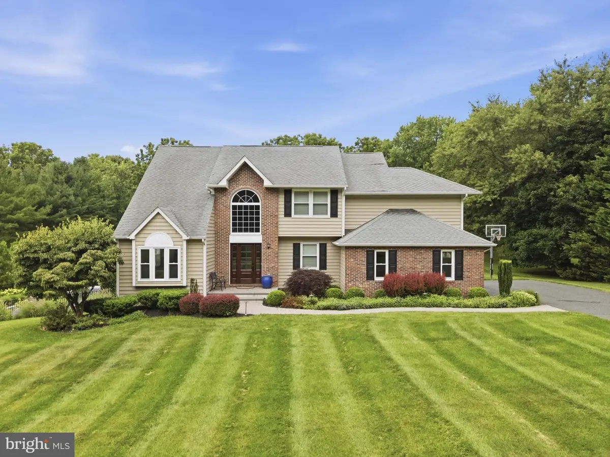 2713 Meadow Tree Dr, White Hall, MD 21161 - #1
