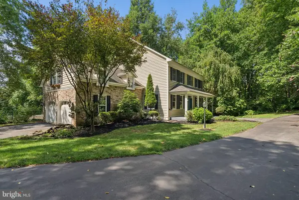 814 Saint Ann Dr, STREET, MD 21154