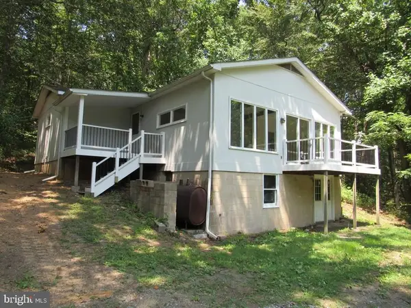 3219 Lucky Dr, STREET, MD 21154