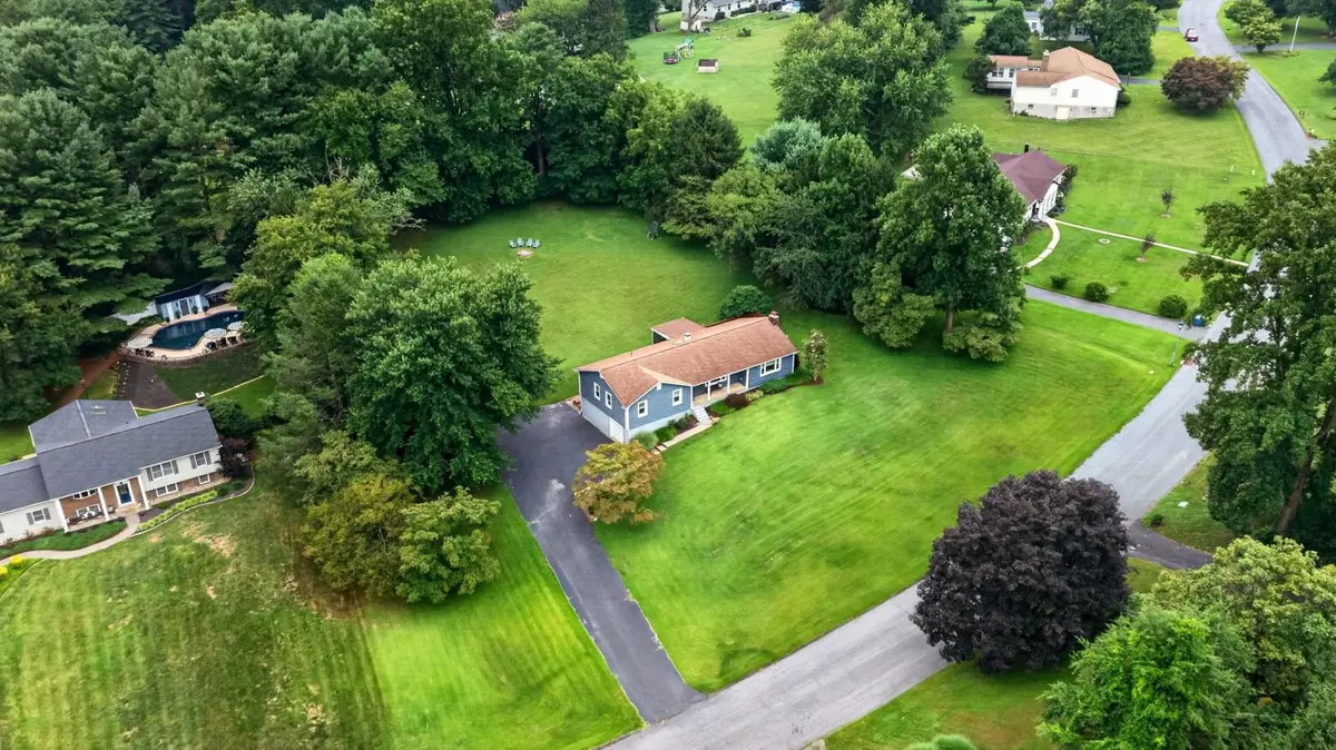 2219 Larchmont Dr, Fallston, MD 21047 - #1