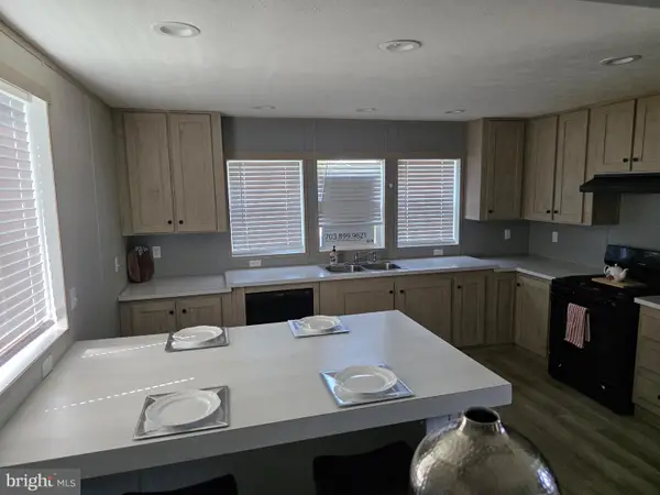 1135 Chipper Dr, EDGEWOOD, MD 21040
