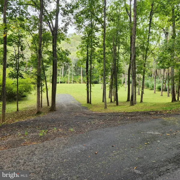 3237 Green Rd, WHITE HALL, MD 21161