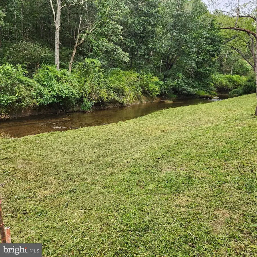 3237 Green Rd, White Hall, MD 21161 - #2
