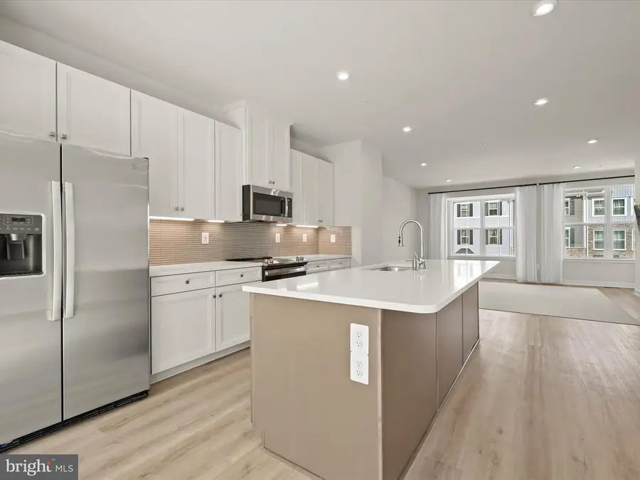 7840 Blackbriar Way, North Laurel, MD 20723 - Image #2