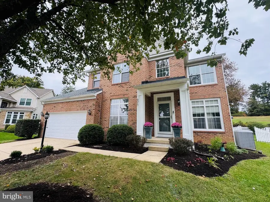 5317 Tims Ct, Ellicott City, MD 21043 - Image #2
