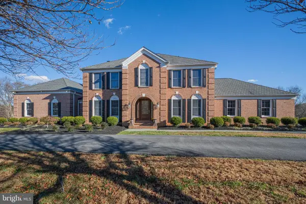 13738 Lakeside Dr, CLARKSVILLE, MD 21029