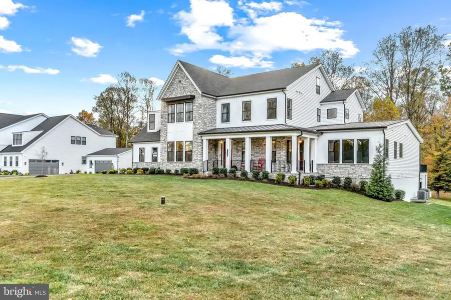 10520 Pudding Ln, Ellicott City, MD 21042 - Image #3