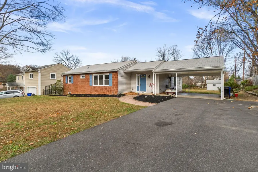 10214 Burnside Dr, Ellicott City, MD 21042 - Image #2