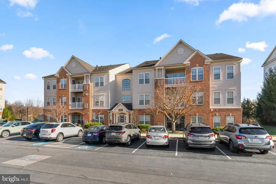 8135 Cyprus Cedar Ln #k, Ellicott City, MD 21043 - Image #2