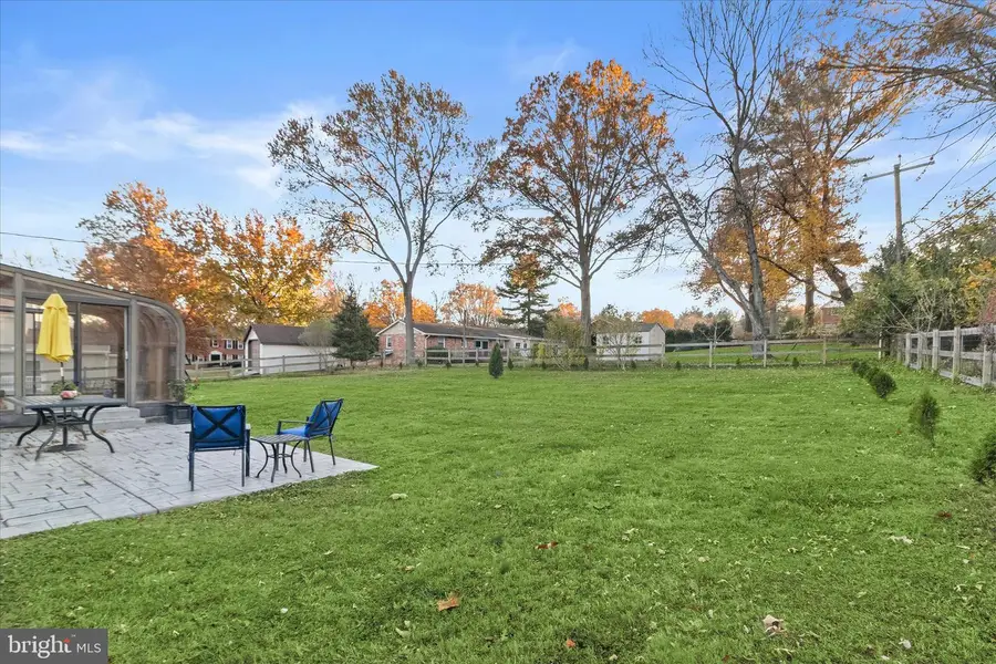 6722 Seneca Dr, Columbia, MD 21046 - Image #2