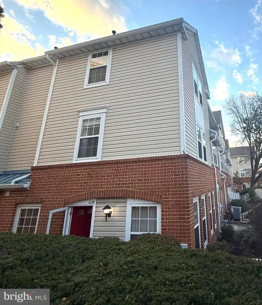 6221 Sandpiper Ct #7, Elkridge, MD 21075 - Image #2