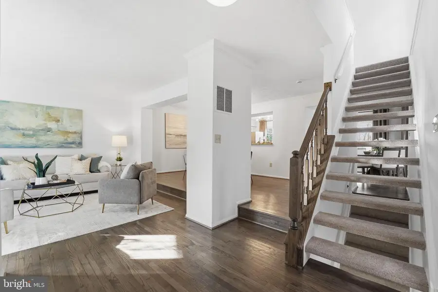 4586 Kingscup Ct, Ellicott City, MD 21042 - Image #3