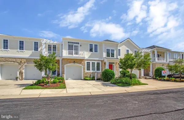 8861 Shining Oceans Way #27, COLUMBIA, MD 21045