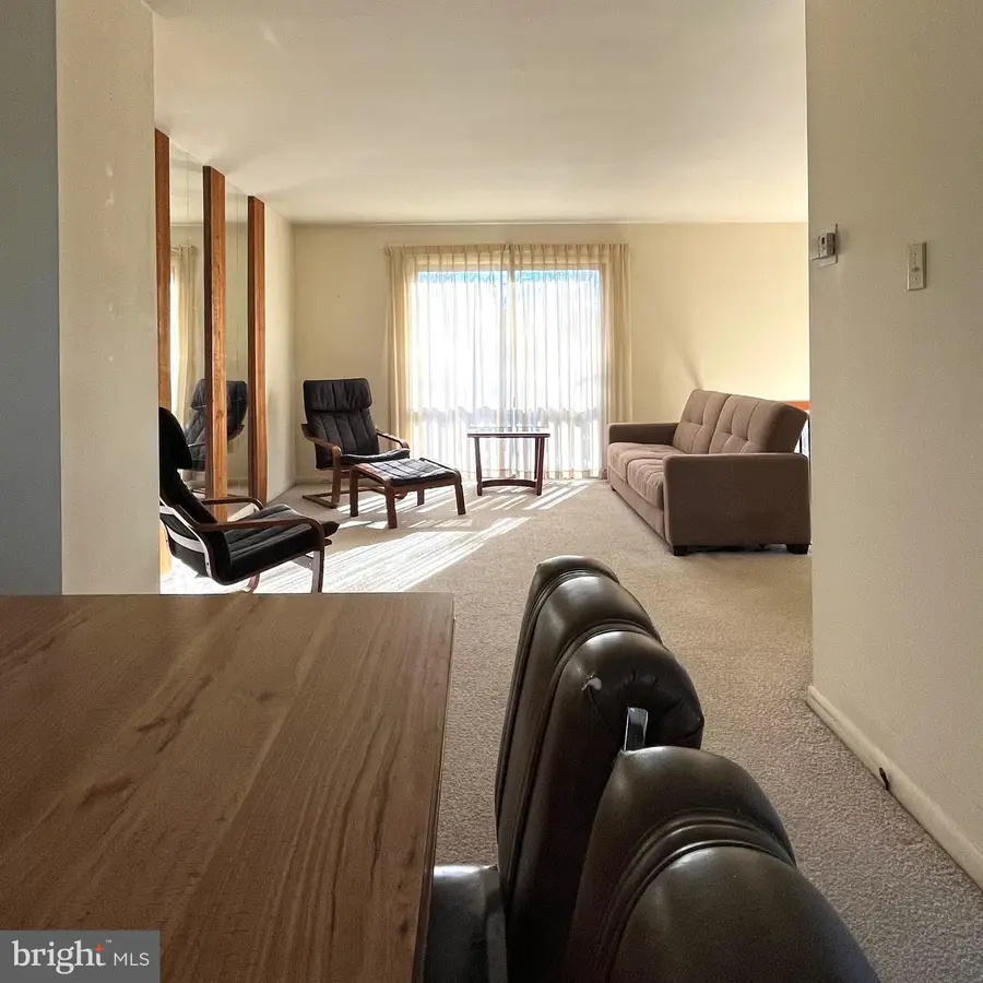 9454 Brett Ln, Columbia, MD 21045 - #2