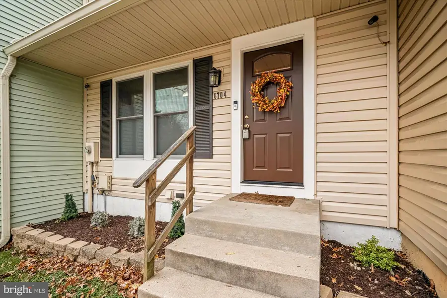 6704 Second Morning Ct, Columbia, MD 21045 - Image #2