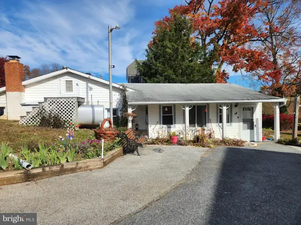 10681 Old Bond Mill Rd, LAUREL, MD 20723