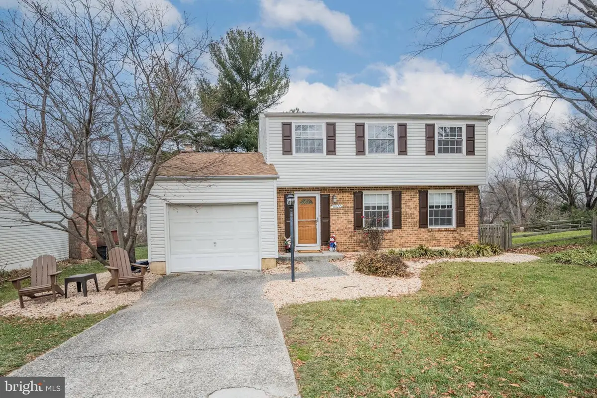 10122 Cape Ann Dr, Columbia, MD 21046 - Image #1