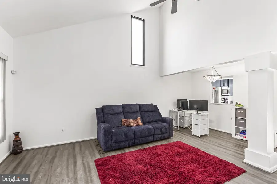 6476 Sewells Orchard Dr, Columbia, MD 21045 - Image #3