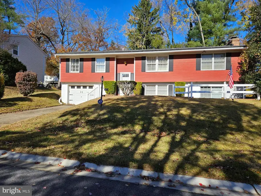 10592 Spotted Horse Ln, Columbia, MD 21044 - Image #2