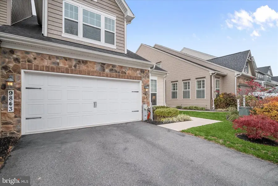 9843 Wilderness Ln, Laurel, MD 20723 - Image #2