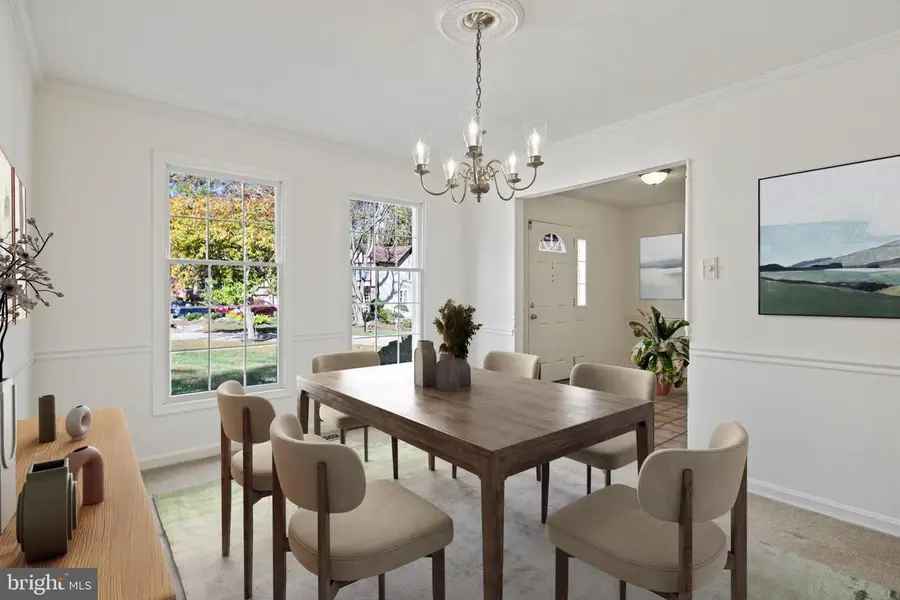 10222 Camelford Ct, Ellicott City, MD 21042 - Image #3