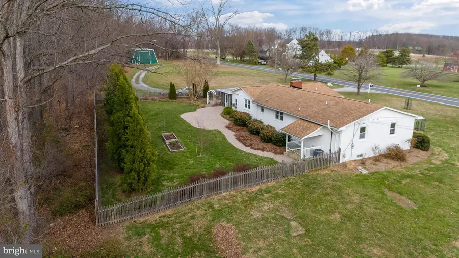 720 W Watersville Rd, Mount Airy, MD 21771 - #3