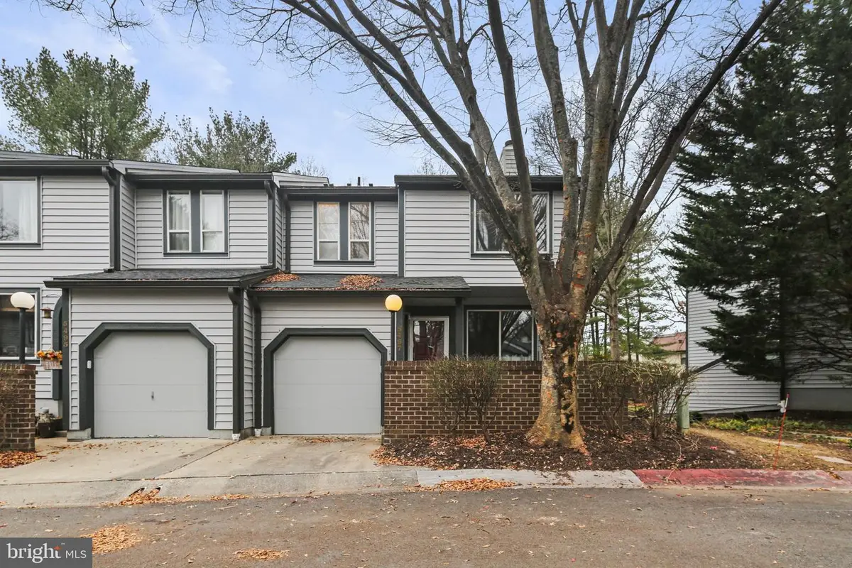 5497 Vantage Point Rd #30, Columbia, MD 21044 - Image #1