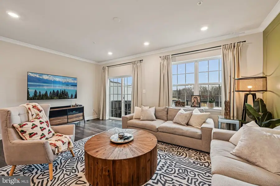 7983 Potter Pl, Elkridge, MD 21075 - Image #2