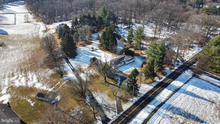 13809 Triadelphia Mill Rd, Clarksville, MD 21029 - Image #3