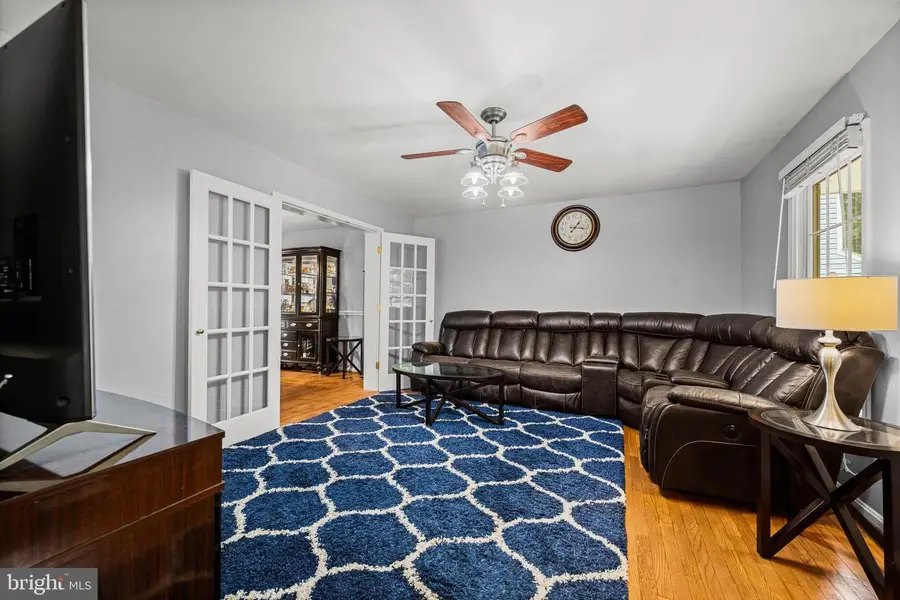 7592 Merrymaker Way, Elkridge, MD 21075 - Image #2