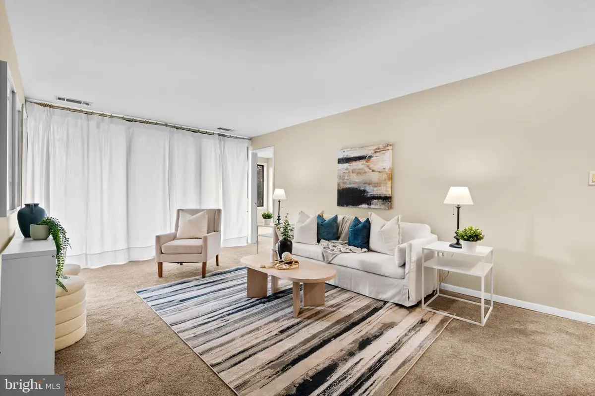 8717 Hayshed Ln #32, Columbia, MD 21045 - Image #1