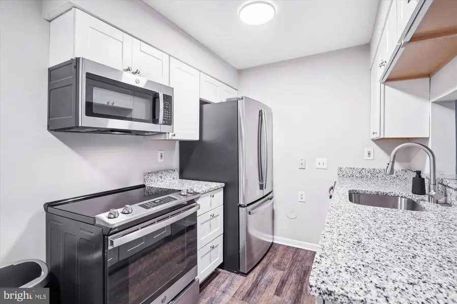 6215 Sandpiper Ct #101, Elkridge, MD 21075 - Image #2